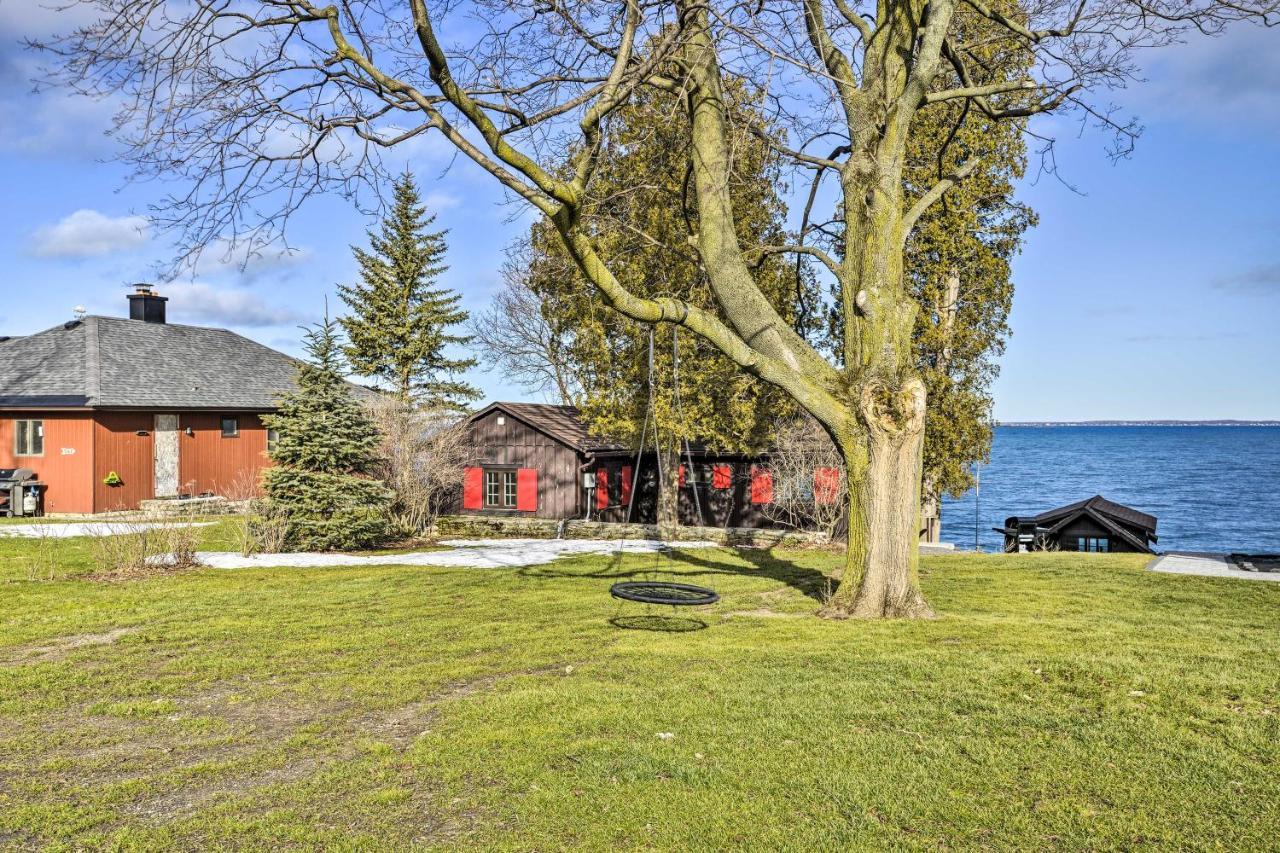 Henderson Harbor Cottage With Lake Access! Sackets Harbor Exterior photo