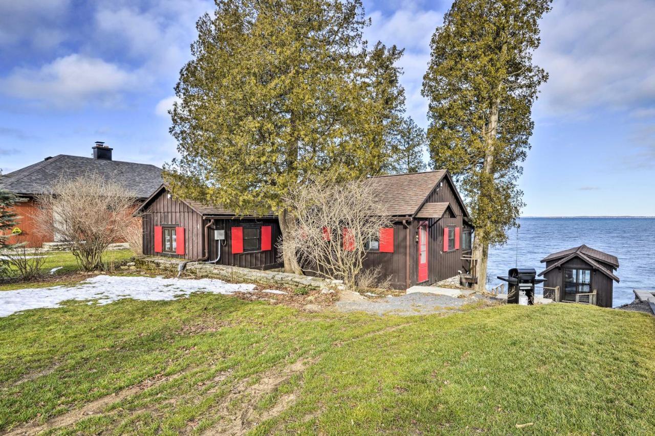 Henderson Harbor Cottage With Lake Access! Sackets Harbor Exterior photo